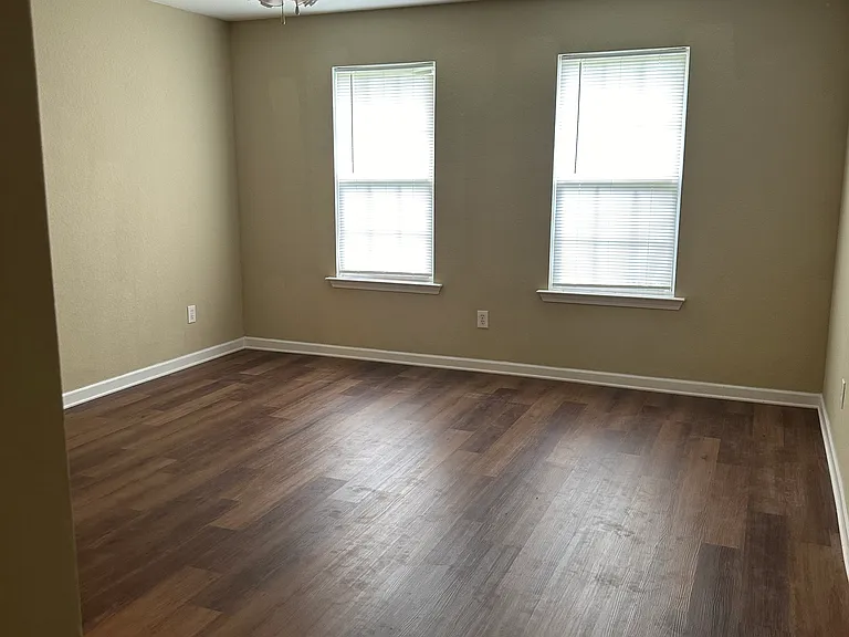 238 Beaumont Hts — Photo 9
