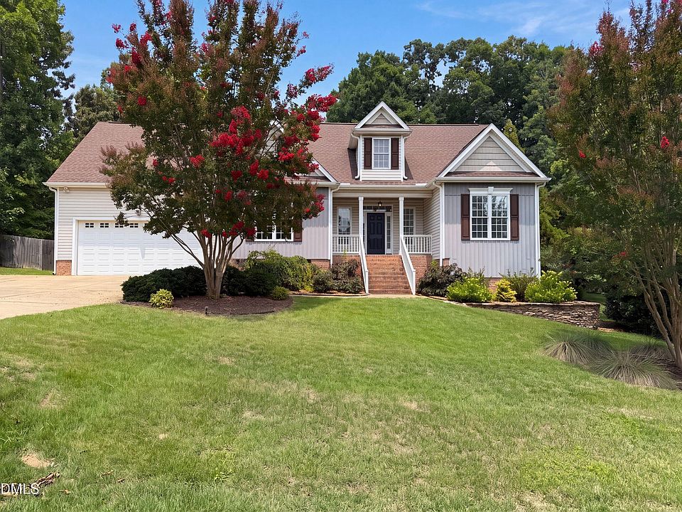 1st image of 40 Red Rock Ridge Dr