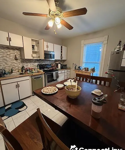 175 Dwight St — Photo 3