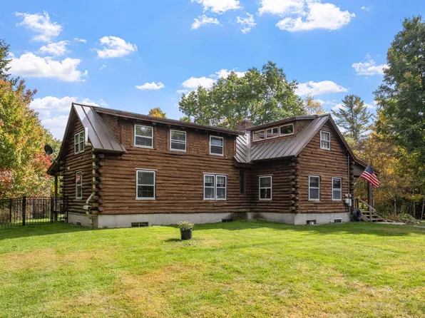 123 E Green Mountain Road, Claremont, NH 03743