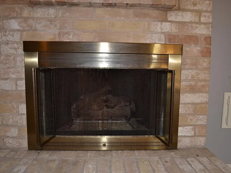 Gas fireplace with logs!