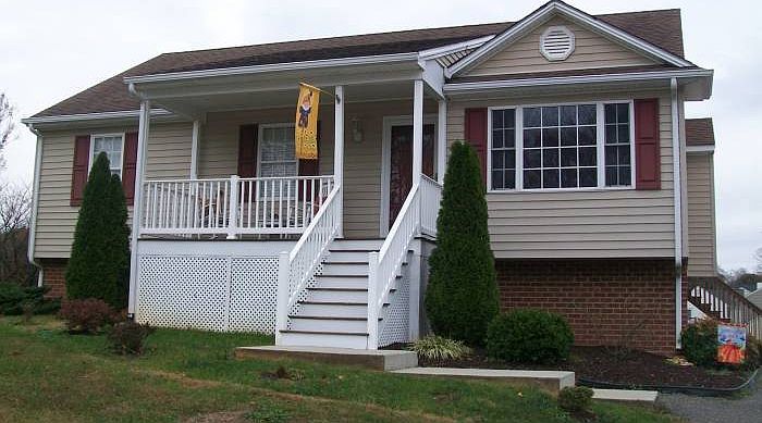 217 Crestside Drive