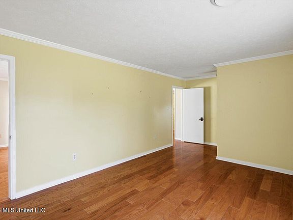 3rd image of 5270 Telfair Pl