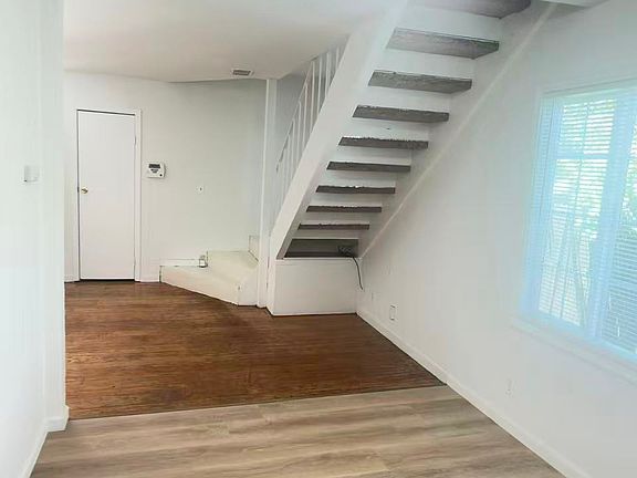 5th image of 2527 Rheem Ave
