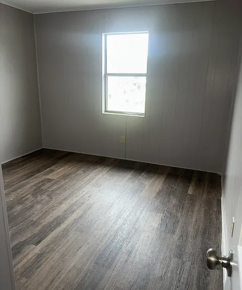 Shipman Apartments — Photo 11