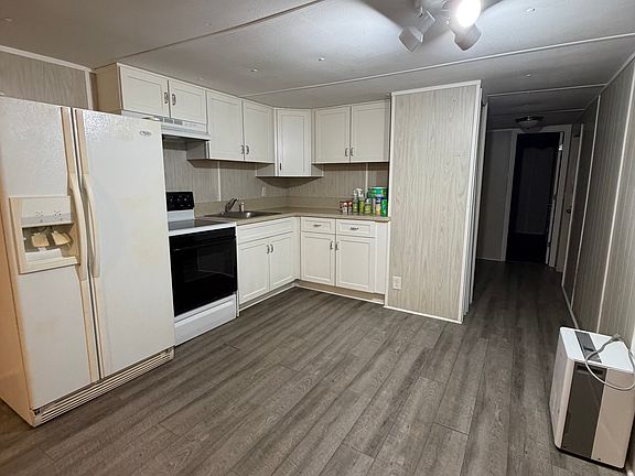 3rd image of 3701 E Moody Blvd #12