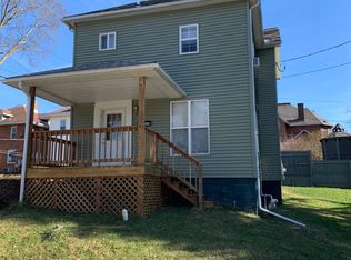 320 Mehaffey Ct, Cambridge, OH 43725
