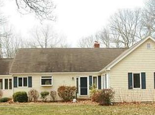 10 Ministerial Rd, South Kingstown, RI 02879