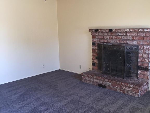 3rd image of 1801 Hermitage Dr