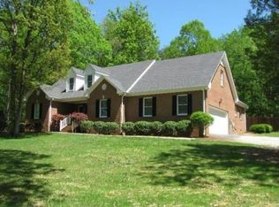 5903 Harvester Dr, Greensboro, NC 27406
