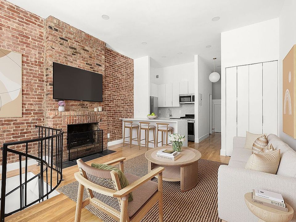 1st image of 305 W 55th St APT A