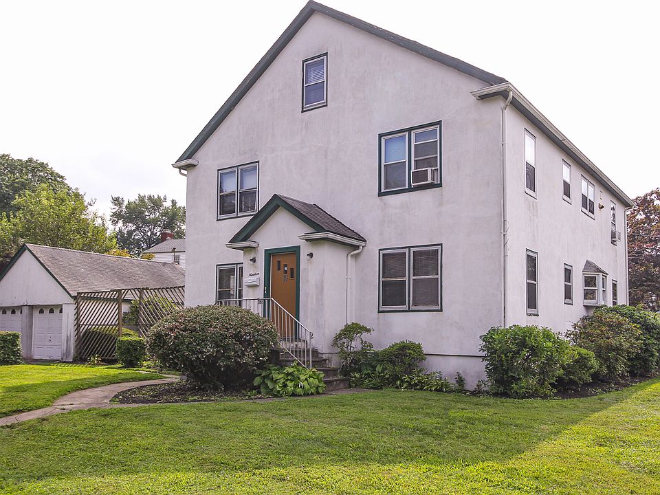1st image of 19 Thompson Ave
