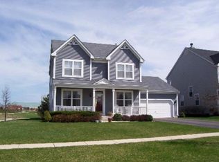 2300 Fairchild Ln, West Chicago, IL