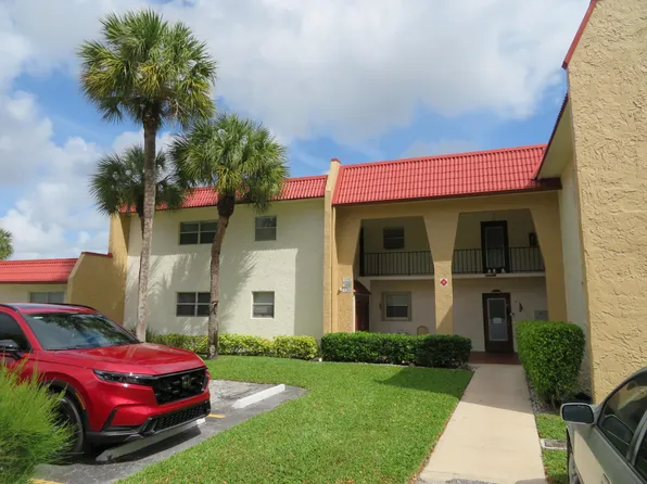 135 Lake Carol Dr E #135, West Palm Beach, FL 33411