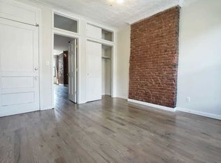 434 Bleecker St #2G, Brooklyn, NY 11237