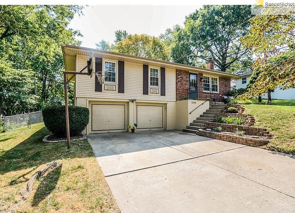 1st image of 12709 Silver Ln