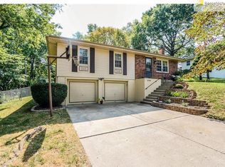 12709 Silver Ln, Independence, MO 64050