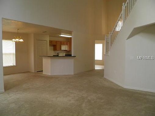 3rd image of 472 Lark Ct