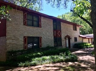 1616 Phyllis Ct, Irving, TX 75060