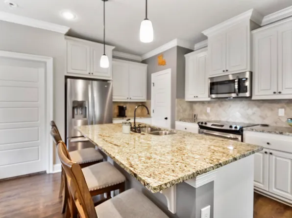 2225 Powerbrook Dr, Baton Rouge, LA 70816