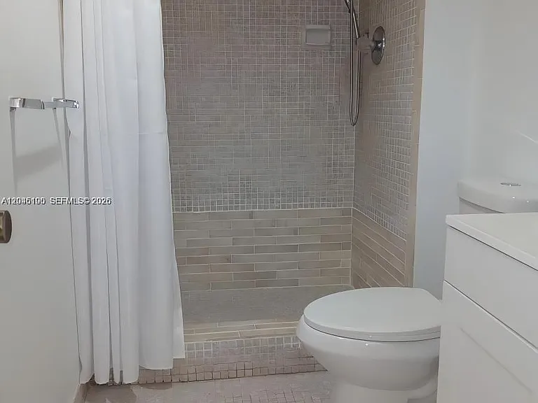 1300 Saint Charles Pl #222 — Photo 7