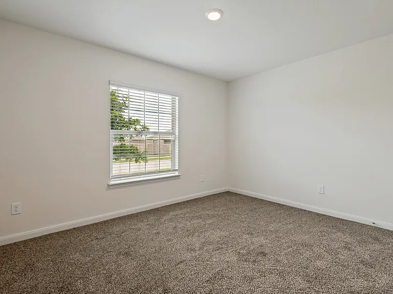 3121 Angus Dr — Photo 17