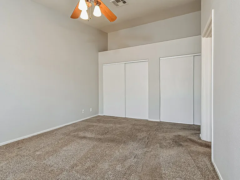 4515 Shannon Jean Ct — Photo 10