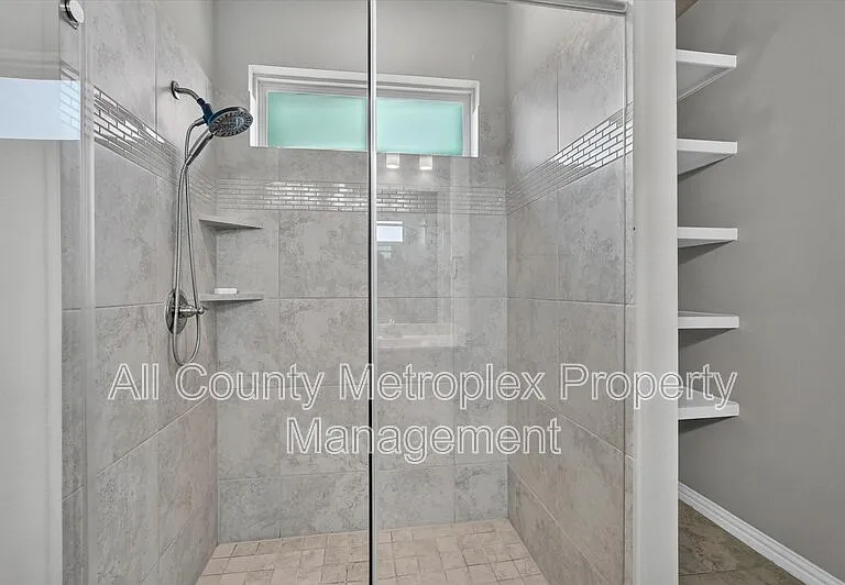 1602 Emerald Brook Ct — Photo 19