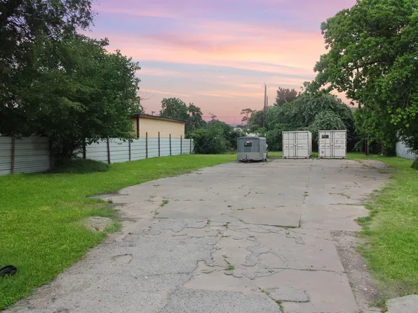 8029 Detroit St, Houston, TX