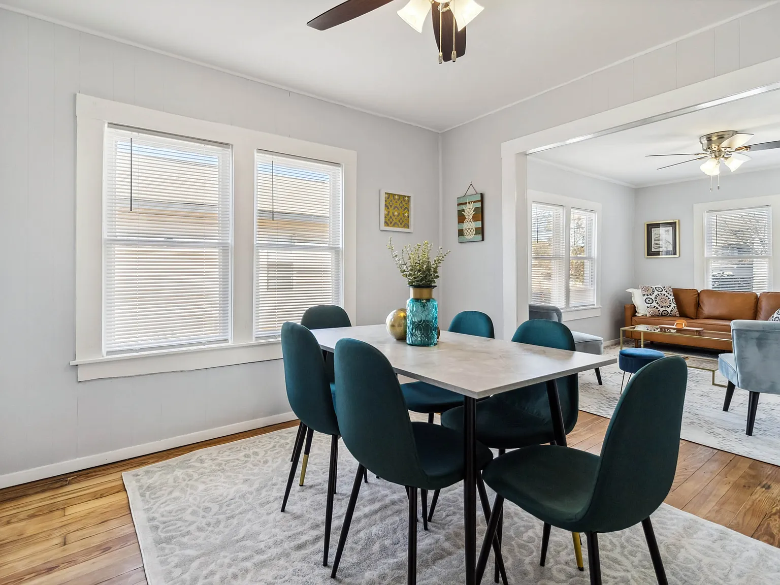 2 bed, 1184 sqft, $2,000 — Photo 1