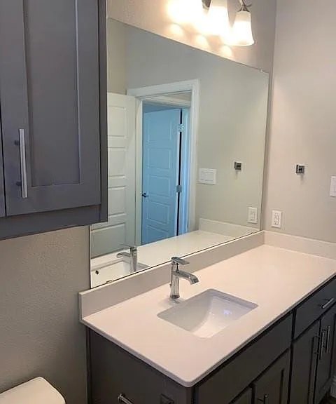 1104 Knightsgate Rd — Photo 5