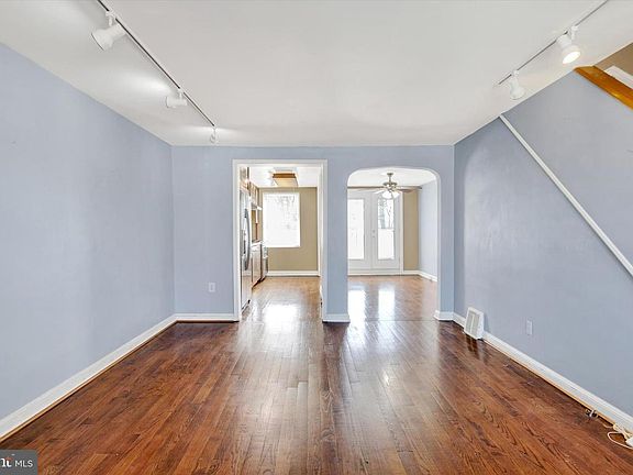 4th image of 7508 Brockton Rd