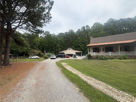 5th image of 4215 Newville Rd