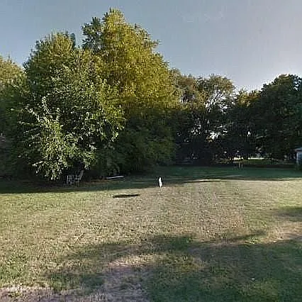 1028 Briarcliff Dr photo 1