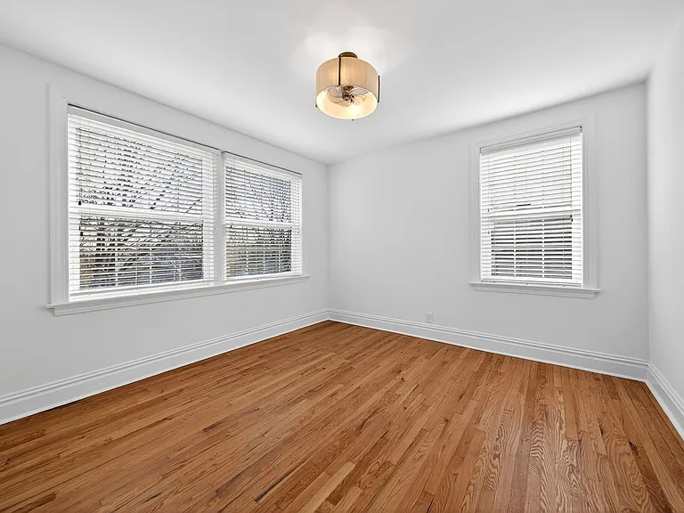 7519 Oxford Dr #3 — Photo 10