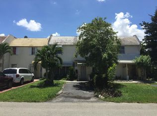 1350 Seaview Dr, Pompano Beach, FL 33068