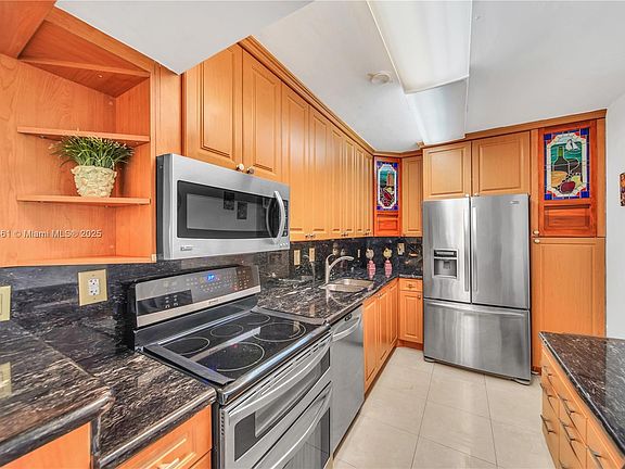 5th image of 3731 N Country Club Dr APT 925