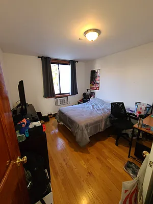 Rented by Bouklis Group | media 9