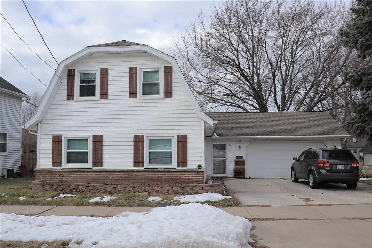 621 Joyce St, Kaukauna, WI 54130 Zillow