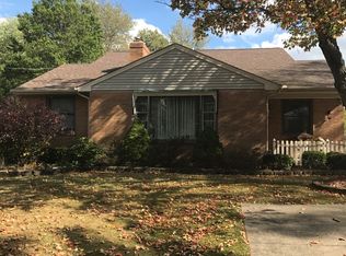 4493 Canfield Rd, Canfield, OH 44406