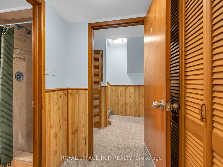 126 Nelson St W #A — Photo 13