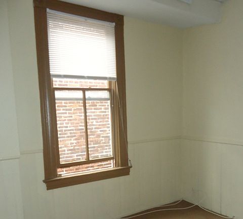 5th image of 3303-3305 Chippewa St