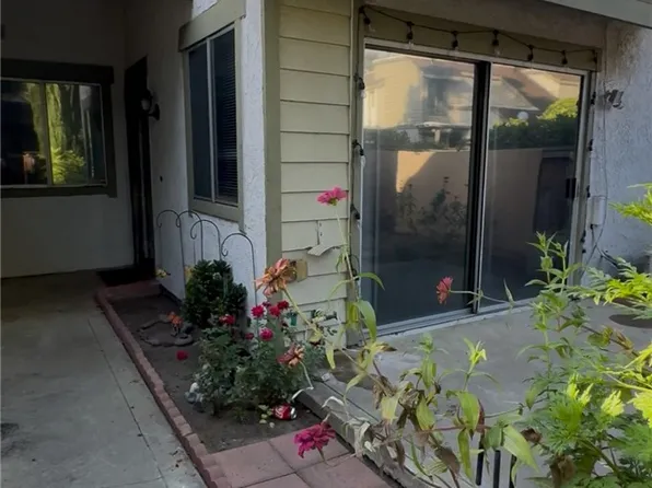 2355 S Greenwood Pl APT D, Ontario, CA 91761