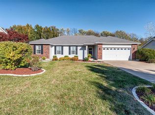 644 Bennington Dr, Saint Charles, MO
