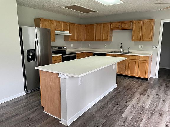 2nd image of 5106 Garamy Ct