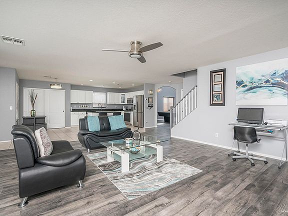 5th image of 5544 W Southgate Ave