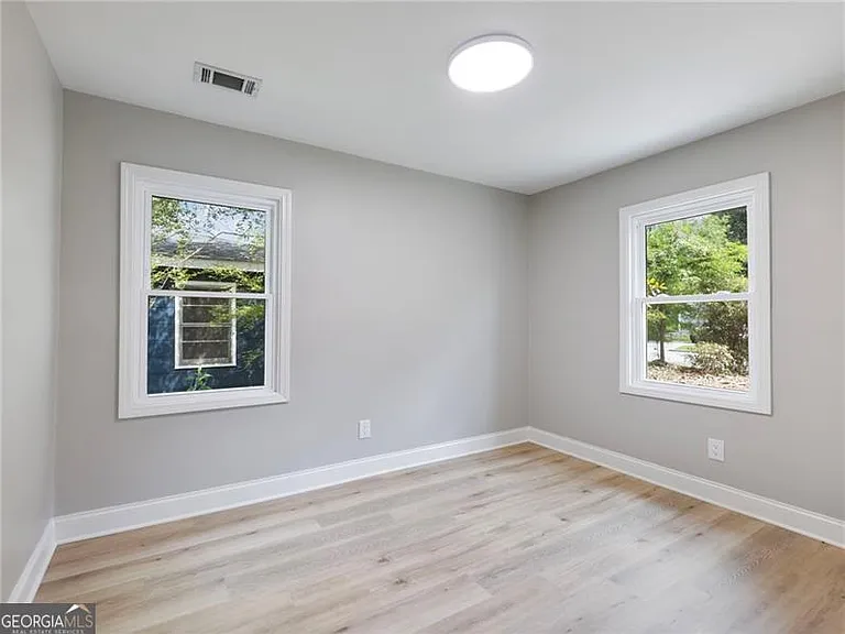 2862 Argyle Dr NW — Photo 15