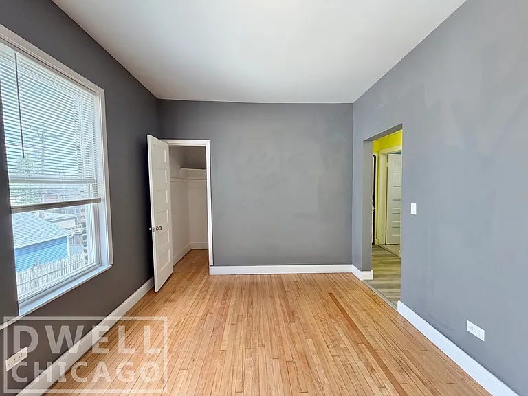 735 N Christiana Ave #2RR — Photo 5
