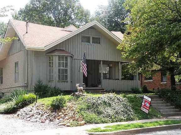 2nd image of 1330 Speedway Ave