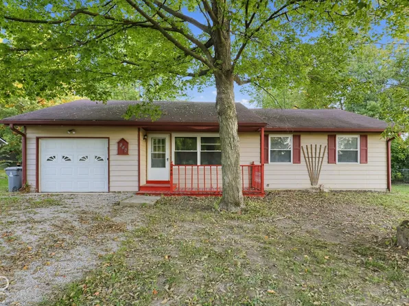 940 Beacon Ln, Cicero, IN 46034